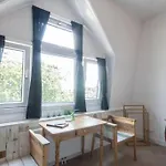 Valkenbos Frühstückspension Den Haag
